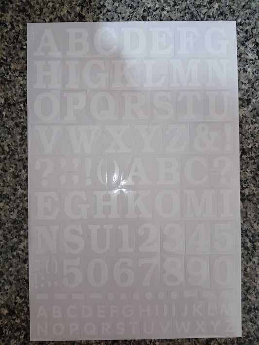 Buchstaben ABC weiss 23 mm hoch Aufkleber Sticker für Büro Ordner Kinder Basteln Kindergarten Geburtstag 1 Bogen (50)