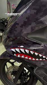 Kit d'autocollants requin en quatre couleurs (35 × 15 cm) – Parfait pour vélo, voiture et moto NS123