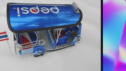 *** Pepsi *** Réplique artisanale détaillée : TUK TUK Taxi de Thaïlande - 14x7x6 cm